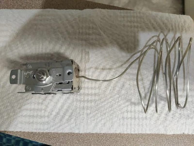 Danfoss 25T65 THERMOSTAT EN60730-2-9 077В2021 Deep freezer  cool thermostat  - Image 1 of 4