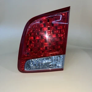 OEM Kia Sorento Right Lid Mounted Tail Light Assembly 2011 2012 2013 - Bild 1 von 5