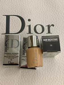 Base facial y corporal Dior entre bastidores 5 ml - Imagen 1 de 6
