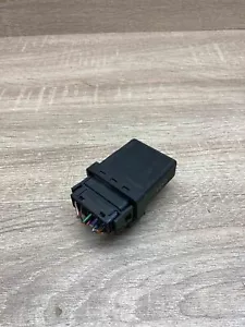 2246919 72RB510 BMW 3 5 7 Series E46 E39 Glow Plug Module Unit Relay Control - Picture 1 of 7