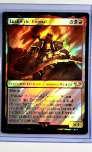 2022 MTG Magic the Gathering Warhammer 40000 Surge Foil #130 Lucio l'Eterno - Foto 1 di 3