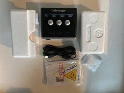 Behringer U-Phoria UM2 With  Cables Audio Interface Amplifier - Image 1 of 3