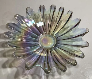 Vintage Federal Celestial Glass Iridescent Large Bowl Dish Flower Petal Shape - Picture 1 of 3