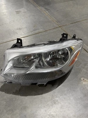 2019 2020 2021 2022 2023 MERCEDES BENZ SPRINTER LEFT SIDE HEADLIGHT HALOGEN OEM - Image 1 of 4
