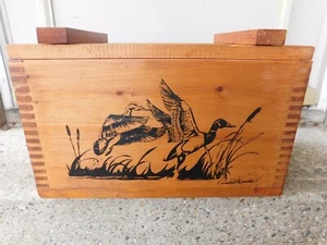 VINTAGE GAME TRACKER HINGED WOOD AMMO BOX W/MALLARD DUCKS - Picture 1 of 9