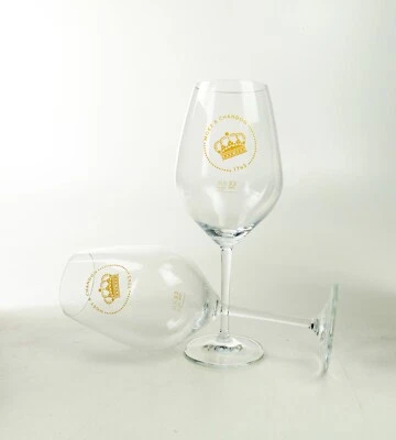 MOËT & CHANDON 2 Moet & Chandon Champagner 1743 Imperial Glas Bordeaux Gläser Goldemblem 2495