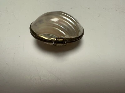 Bolsa de moedas vintage concha do mar amêijoa bugiganga caixa de pílulas latão articulado - Imagem 1 de 4