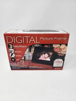 SmartParts SP70EW 7-Inch Digital Photo Frame Smart Parts Opti Pix - Image 1 of 4