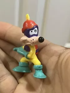 DISNEY DARWING DUCK MEGAVOLT TALES KELLOGS 2” ACTION Figure TOY Vintage 1992 - Picture 1 of 2