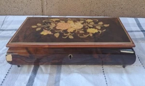 Vintage Lador Switzerland made in Italy Floral Top Wooden Music Box - Picture 1 of 12