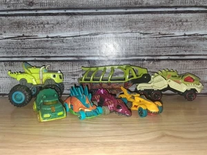 Hotwheels dinosaur cars lot - Picture 1 of 8