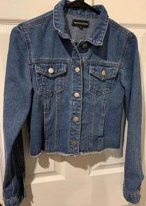 Chaqueta corta de mezclilla Pretty Little Thing para mujer 6 - Imagen 1 de 4