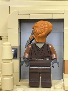 LEGO Star Wars Minifigure - Plo Koon (Dark Tan Undershirt) sw0538 Set 75045 - Picture 1 of 4