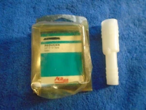 SeaFit 12767 Nylon Reducer 3/4" X 1/2" Barb - Bild 1 von 5
