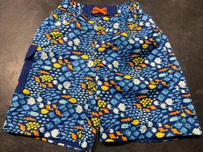Bañador corto UV Skinz para niño talla 5 azul con temática de peces Foto 1 de 3