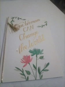 NEW Hallmark Graduation Card For Woman FREE SHIPPING - Picture 1 of 2