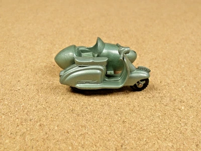 OLD VINTAGE LESNEY MATCHBOX # 36 LAMBERETTA SCOOTER & SIDECAR - Image 1 of 4