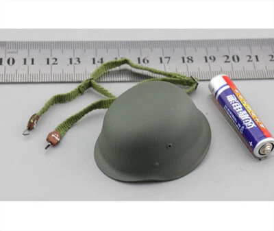 DID 80142/80143 1/6 Scale 20th Waffen Grenadier Radio Opera – Helmet Model - Image 1 of 2