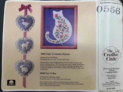 Needlepoint Cat n Mat 0556 Cat Flowers The Creative Circle Melanie Vogel Complet - Image 1 of 4