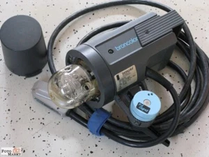 Broncolor to Go Studioblitz Pulso F4 Bron Swiss Blitz Langstecker - Picture 1 of 7