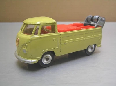 Corgi Toys 490 Volkswagen VW Breakdown Tow Truck made in Great Britain - Image 1 of 4