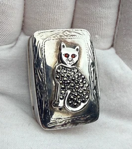Caja de pastillas para gato marcasita ojos de piedras preciosas rojas plata de ley 925 con sello - Imagen 1 de 11
