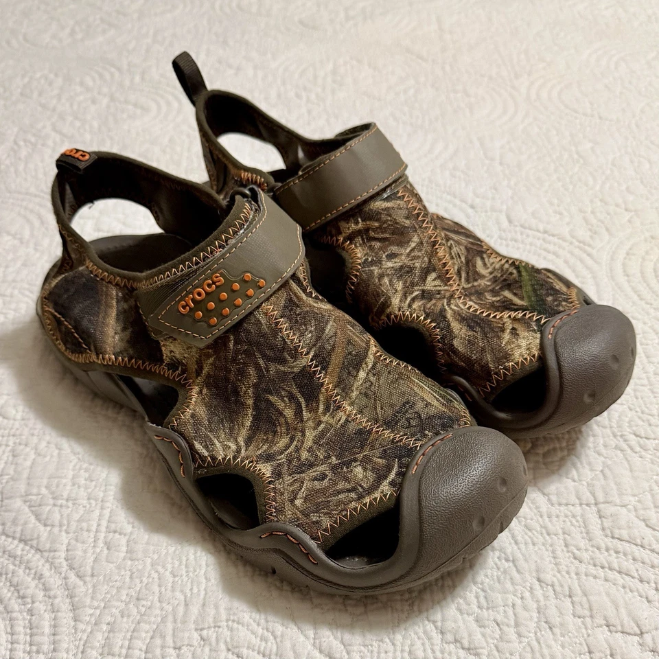 Crocs Swiftwater Masculino Tamanho 10 Sandálias Realtree Camuflagem Outdoor Conforto Alça Sapatos - Imagem 1 de 4