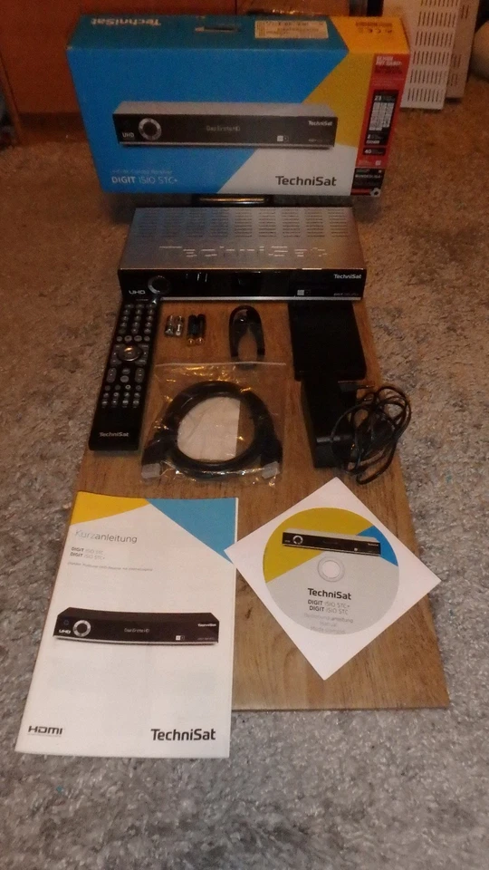 TECHNISAT RECEIVER,  ISIO STC+,  4K/UHD,  1000 GB FESTPLATTE,  ZUBEHÖR,  WIE NEU - Bild 1 von 4