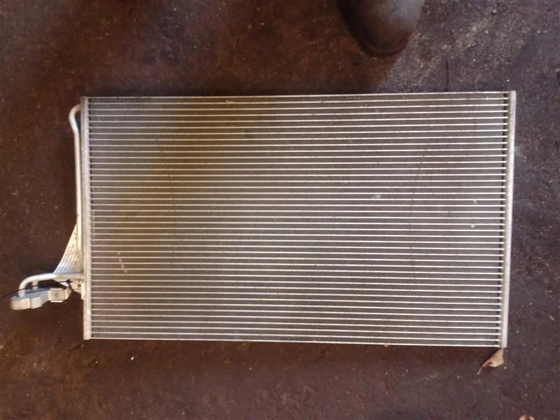 Condensador CA C70 compatível com 06-13 VOLVO 70 SERIES 243184 - Imagem 1 de 4