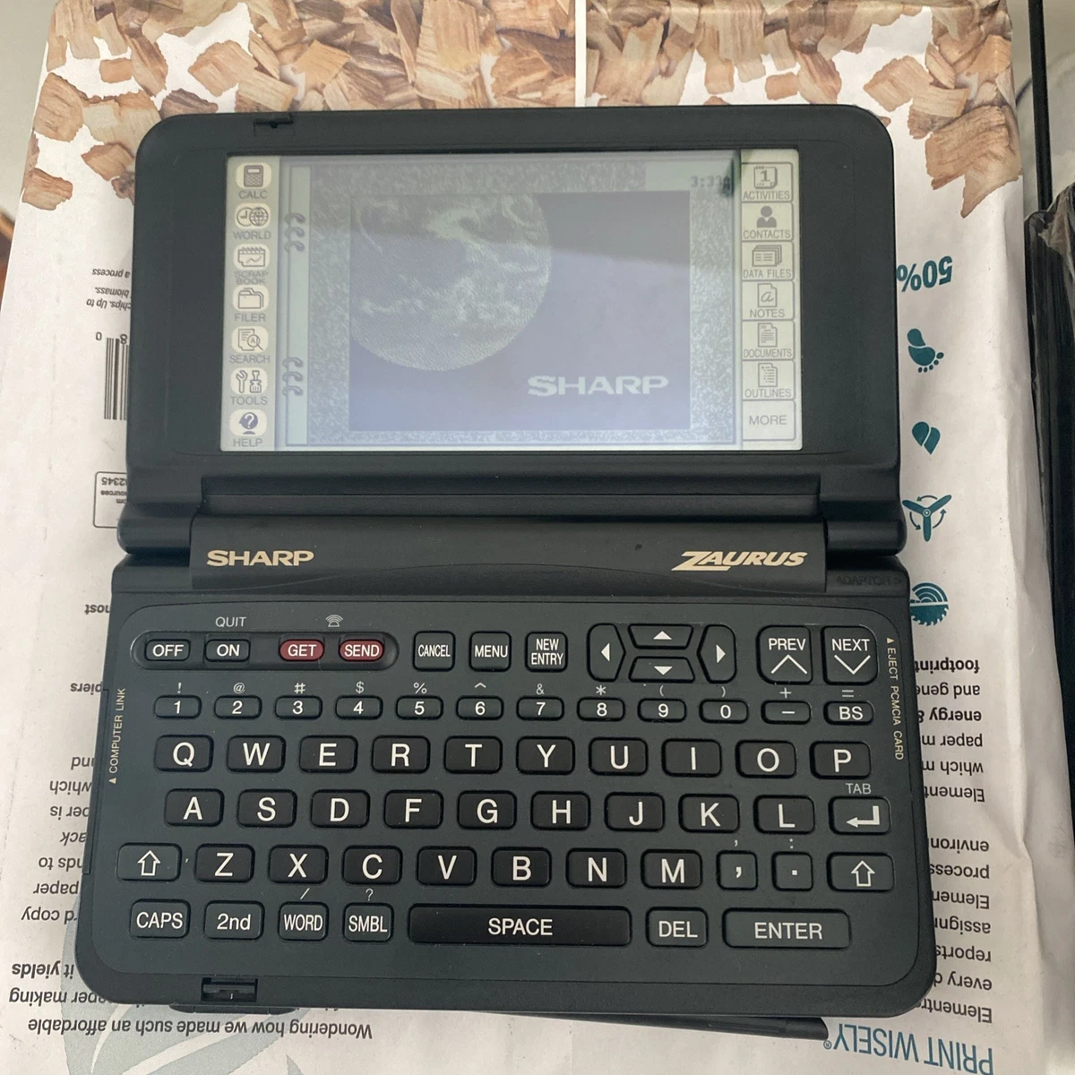 シャープzaurus シャープ、翻訳機能とUSBストレージ機能を搭載したザウルス「SL-C860」