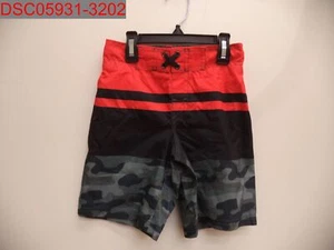 Arizona Jeans Co Boys Red, Black & Camo Swim Short, Size XS (6/7) 002077375111 - Picture 1 of 8