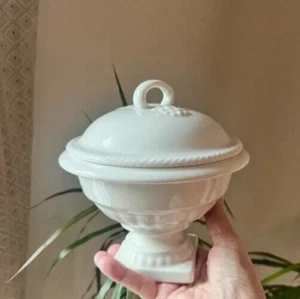 WEDGEWOOD ENGLISH TERRACE STONEWARE COMPOTE WITH LID RARE Lovely Condition 1999 - Picture 1 of 5