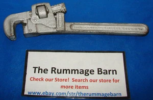 vintage TRIMO 10" Pipe WRENCH -------- Trimont Mfg Roxbury Mass - Picture 1 of 3