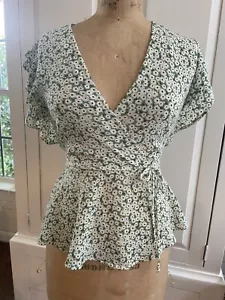 Monteau Women’s Green & White Floral Blouse Size Small - Picture 1 of 6