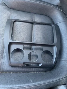 2011-2018 VOLKSWAGEN JETTA MK6 FRONT DASH RADIO BEZEL COVER TRIM PANEL OEM - Picture 1 of 2