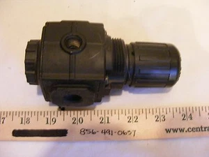 Dixon R73G3R 3/8" SERIES 1 REGULATOR W/OUT GAUGE - Picture 1 of 5