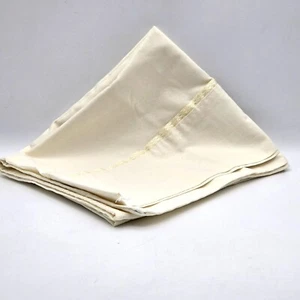 JC Penney Home Collection Queen Pillowcase 100% Cotton Ivory Lite Yellow 21"x34" - Picture 1 of 7