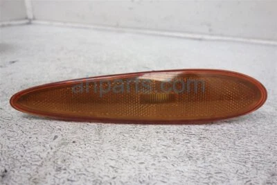 2000-2003 Nissan Maxima Passenger Side Signal Marker Light 26194-2Y900 - Image 1 of 4