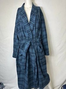 Pendleton 100% Virgin Wool Blk Blue Tartan Plaid Robe Blackwatch VTG Large - Picture 1 of 5