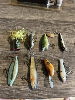 VINTAGE LURE LOT OF 8 BINGO RAPALA ARBOGAST  L&S  CORDELL REBEL TACKLE Foto 1 de 4