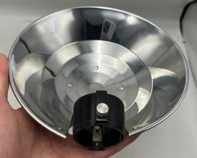 Vintage Graflex 7" Reflector Attachment No 2747 For 3 Cell 2773 Flash Handle - Image 1 of 4