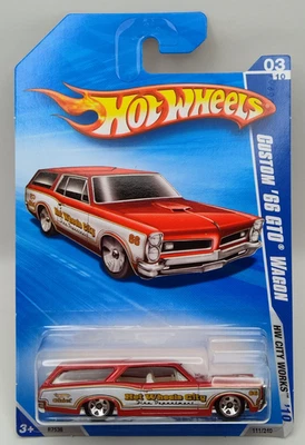 Hot Wheels 2010 111/240 HW City Works 3/10 Custom '66 GTO Wagon-Rojo-Gran tarjeta Foto 1 de 4