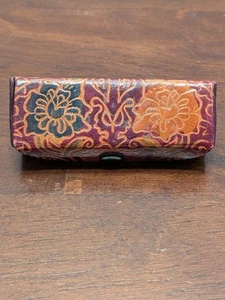 Lippenstifthalter aus Leder mit Spiegel  - Bild 1 von 4