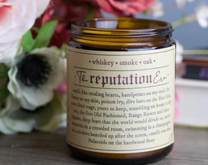 The Reputation Era Kerze 100% Sojawachs Whiskey, Rauch, Eiche handgegossen - Bild 1 von 2