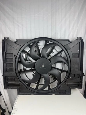 Radiator Cooling Fan Assembly For 2017-2019 Jaguar XE XF 2.0L 3.OL - Image 1 of 4