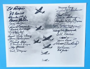 RARE WWII 354FG 28 signed 8x10 photo P-51 Mustang Fighter pilots (8 Aces) 9th AF - Bild 1 von 7