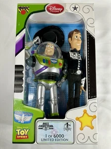 Disney Buzz Lightyear & Woody Limited Edition Toy Story Talking Figure Set 2010 - Picture 1 of 18