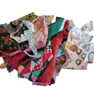 1.5 lbs Christmas Cotton Fabric Scrap Lot Quilting Craft Prints Holiday Remnants - Picture 1 of 16