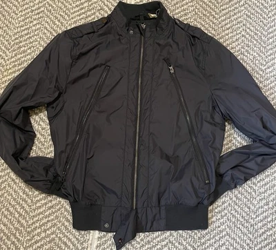 Chaqueta de Colección Triple Five Soul Negra Solo Miembros Cremalleras Cruzadas Talla Mediana Foto 1 de 4