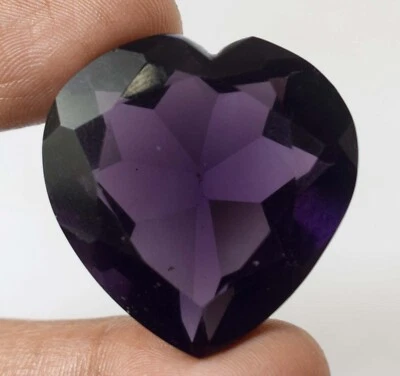 60.15 Ct Brazilian Violet Amethyst 28 x 27 mm Heart Gemstone Certified E11008 - Image 1 of 4